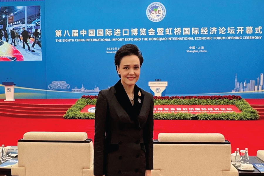 ‘พาณิชย์’ นำทัพสินค้าไทยลุยงาน CIIE 2025 เซี่ยงไฮ้ ขน 60 บริษัทโชว์ศักยภาพ ตั้งเป้ายอดขายทะลุ 220 ลบ.