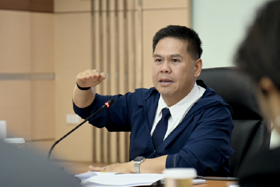 ‘วราวุธ’ ประชุมผู้บริหาร ก.อุตฯ เดินหน้า ONE MIND เร่งปรับปรุงระบบร้องเรียน ยกเครื่องสายด่วน 1564